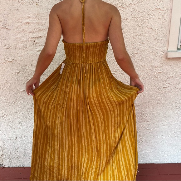 NWT Forever 21 Maxi Dress - Picture 5 of 9